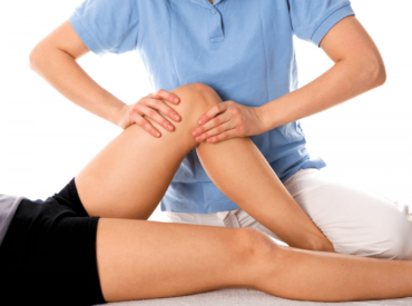How-physiotherapy-can-help-with-pain-relief-and-better-mobility-1-1200x800 How-physiotherapy-can-help-with-pain-relief-and-better-mobility-1-1200x800